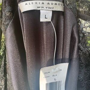 Alexia Admor Elegant Black Gown